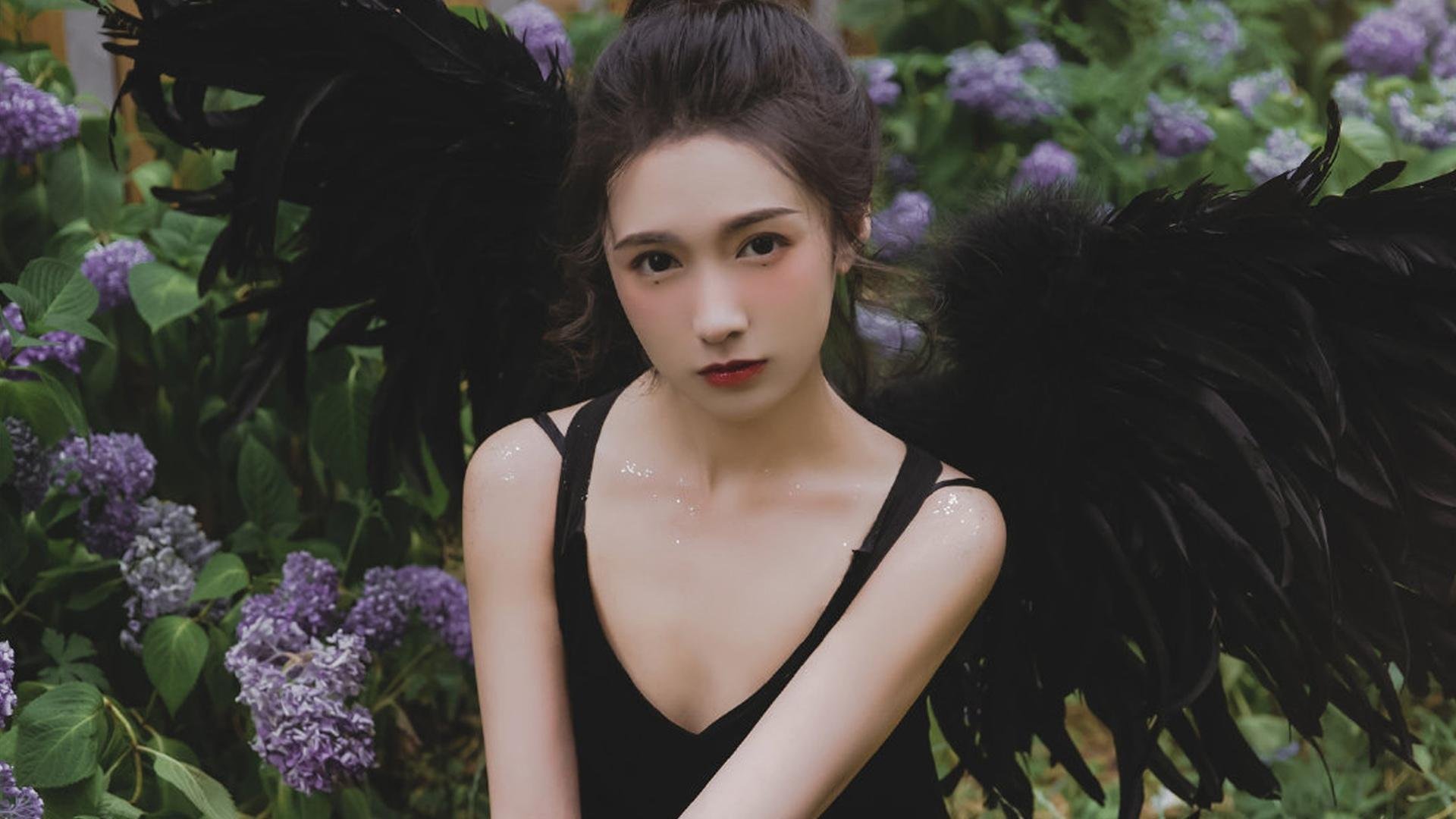 跨越十年的回声,当德国战车碾过南非,一个西班牙少年在欧冠决赛悄然举起权杖