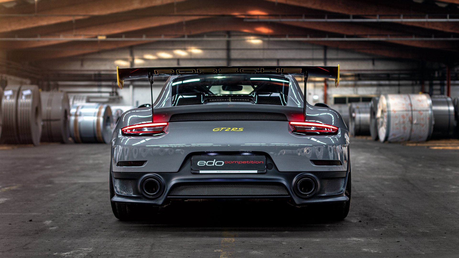 萨拉赫进攻端无人可挡，伊朗强行终结安哥拉，足球唯一性的双重诠释